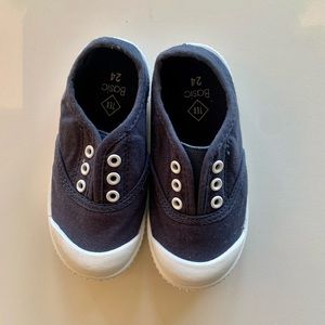 Baby cordless sneakers size 24EUR